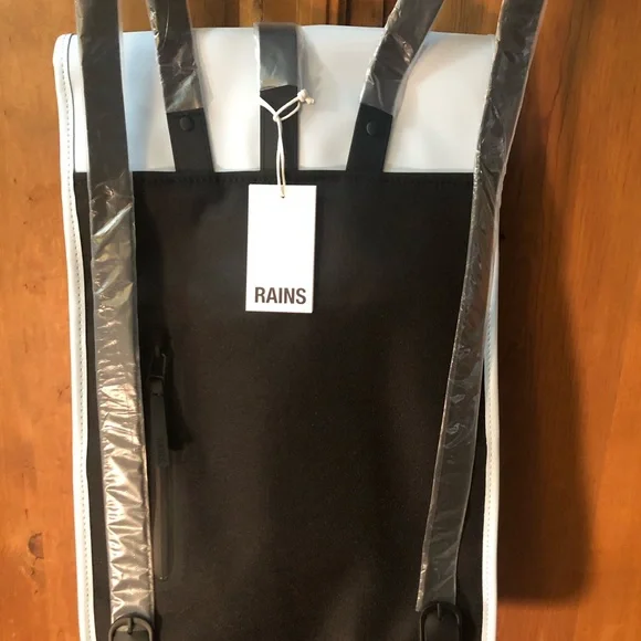 Rains Powder Blue Backpack - Picture 4 of 5